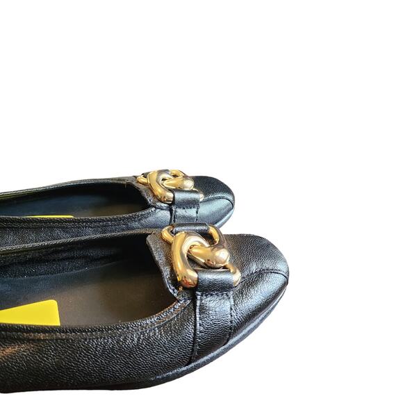 NWT $110 Aerosoles Bristol Gold Chain Link Soft Leather Black Career Flats 5.5 - Picture 3 of 6